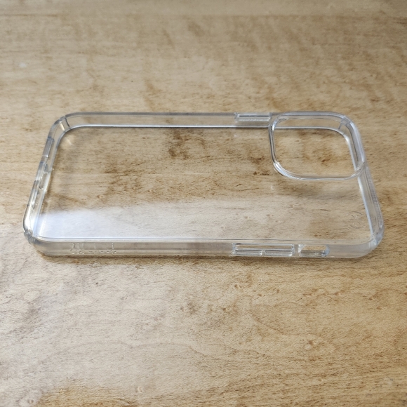Speck Presidio Perfect-Clear Case for iPhone 13 Pro Max / 12 Pro Max (6.7") - Picture 4 of 6